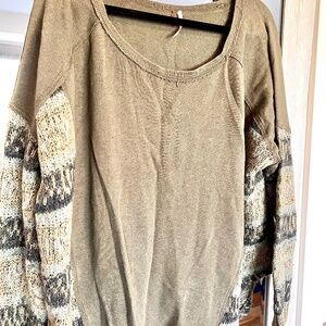 Free People green raglan sweatshirt, knit arms, size L